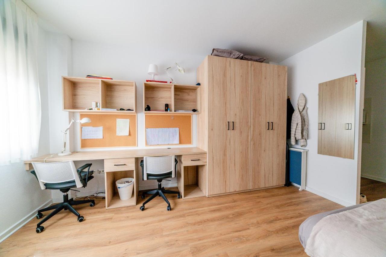 Micampus Logrono Student Residence Zewnętrze zdjęcie