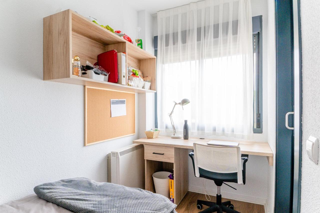 Micampus Logrono Student Residence Zewnętrze zdjęcie